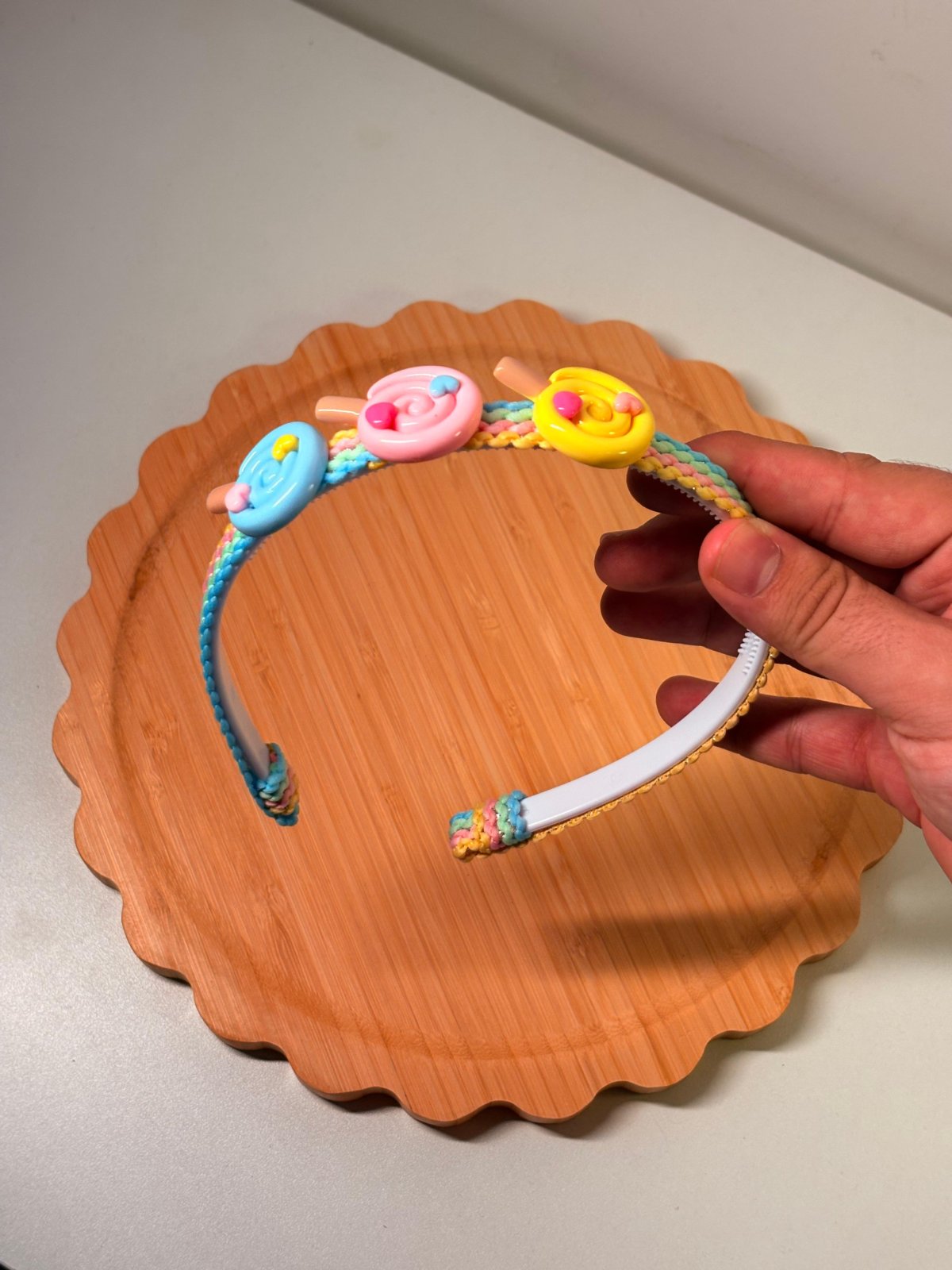 Tiara com Apliques
