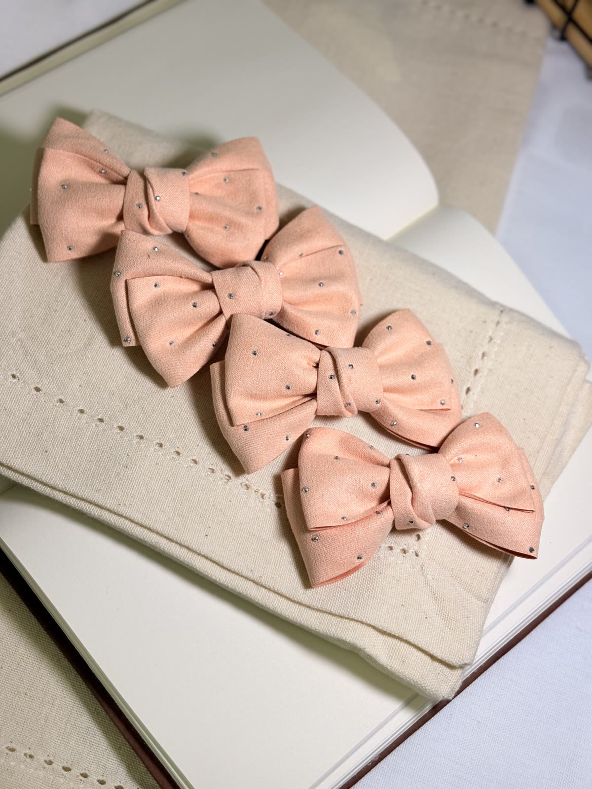 Kit Mini Laços Suede